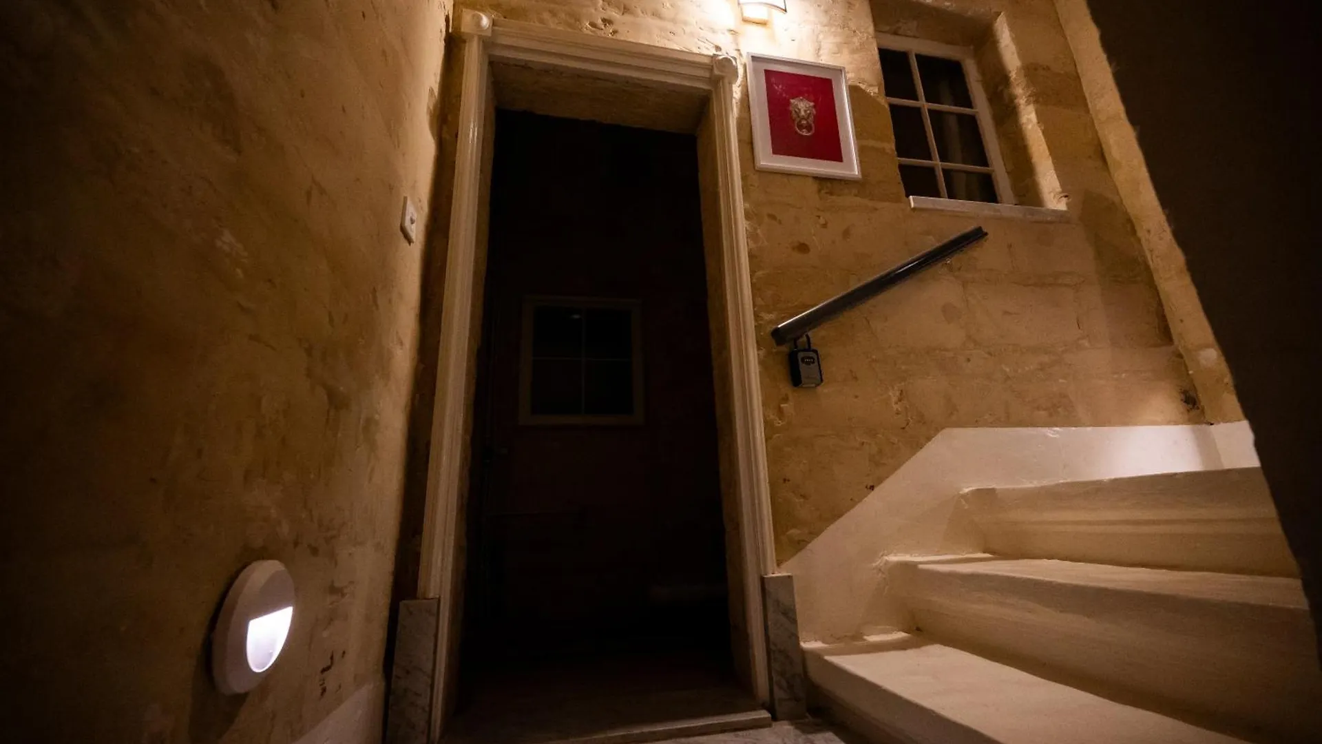 Arcanum Apartment 1 Very Close To Seafront Bus Station And Ferry To Valletta Senglea